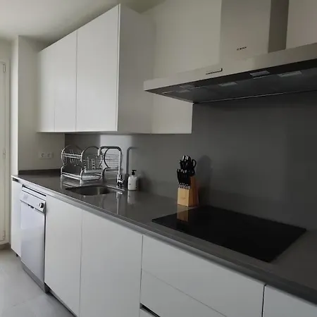 Apartment Cercano Al Metro